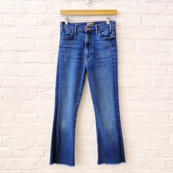 MOTHER || The Hustler Ankle Fray Jeans Home Movies Kick Flare Medium Wash 26 - Picture 1 of 13